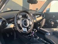 Second-hand Mini Cooper 120 CP (88 kW) 2010 Negru Hatchback