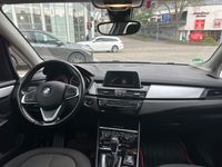 gebraucht BMW 218 Active Tourer d /Panorama/Automatik/Navigatio