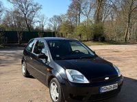 Gebraucht Ford Fiesta 69 PS (50 kW) 2005 Schwarz Kleinwagen
