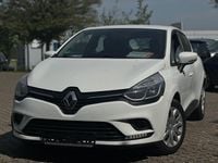 Gebraucht Renault Clio IV Life 75 PS (55 kW) 2018 Weiß Kleinwagen