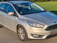 Gebraucht Ford Focus Cool & Connect 120 PS (88 kW) 2017 Grau Kombi
