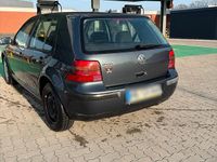 Gebraucht VW Golf IV 75 PS (55 kW) 2000 Grau Kleinwagen