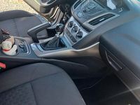 Second-hand Ford Focus 125 CP (91 kW) 2014 Negru Berlinǎ