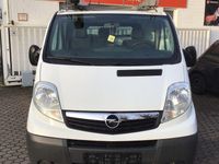 Gebraucht Opel Vivaro 114 PS (83 kW) 2010 Weiß Van / Kleinbus