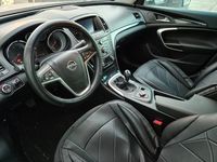 Gebraucht Opel Insignia 160 PS (117 kW) 2011 Silber Kombi
