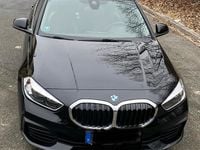 Gebraucht BMW 116 115 PS (84 kW) 2020 Schwarz Kleinwagen