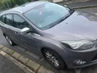 Gebraucht Ford Focus 115 PS (84 kW) 2012 Grau Kombi