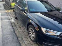 Gebraucht Audi A3 Attraction 110 PS (80 kW) 2014 Schwarz Limousine