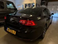 Gebraucht VW Passat 120 PS (88 kW) 2015 Schwarz Limousine
