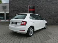 Gebraucht Skoda Fabia Ambition 95 PS (69 kW) 2021 Weiß Kleinwagen
