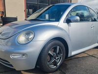 Gebraucht VW New Beetle 75 PS (55 kW) 2004 Silber Kleinwagen