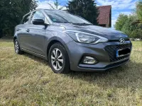 Gebraucht Hyundai i20 Active 84 PS (61 kW) 2020 Grau Kleinwagen