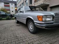 Gebraucht Mercedes S280 160 PS (117 kW) 1973 Silber Limousine