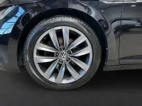Gebraucht VW Arteon Basis 150 PS (110 kW) 2021 Deep black perleffekt Kombi