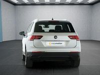 Gebraucht VW Tiguan 150 PS (110 kW) 2023 Silber SUV