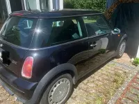 Gebraucht Mini ONE 90 PS (66 kW) 2003 Schwarz Kleinwagen