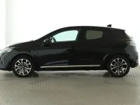 Używany Renault Clio V Techno 145 KM (106 kW) 2025 Czarny Hatchback