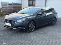 Gebraucht Hyundai i40 Premium 141 PS (103 kW) 2017 Grau Kleinwagen