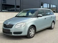 Gebraucht Skoda Fabia 69 PS (50 kW) 2009 Arcticgrn metallic (metallic) Kombi