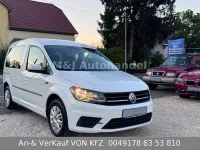 Gebraucht VW Caddy Trendline 102 PS (75 kW) 2019 Weiß Van / Kleinbus