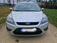 Gebraucht Ford Focus 100 PS (73 kW) 2009 Silber Kombi