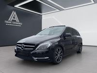 Gebraucht Mercedes B180 122 PS (89 kW) 2013 Schwarz Van / Kleinbus