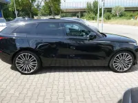 Gebraucht Land Rover Range Rover Velar R-Dynamic 204 PS (150 kW) 2023 Santorini black SUV