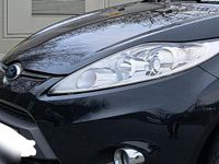 Gebraucht Ford Fiesta Titanium 82 PS (60 kW) 2012 Schwarz Kleinwagen