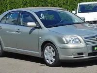 Gebraucht Toyota Avensis Sol 129 PS (94 kW) 2004 Silber Limousine