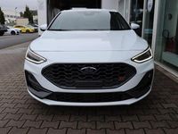 Neu Ford Focus ST 280 PS (205 kW) 2025 Weiß Limousine