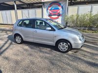 Gebraucht VW Polo 60 PS (44 kW) 2004 Silber Kleinwagen