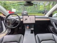 Gebraucht Tesla Model 3 Standard Range Plus 239 kW (325 PS) 2021 Limousine