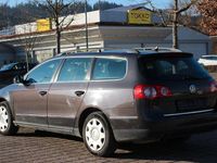 Gebraucht VW Passat 122 PS (89 kW) 2008 Schwarz Kombi