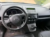 Gebraucht Mazda 5 116 PS (85 kW) 2010 Schwarz Van / Kleinbus