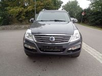 gebraucht Ssangyong Rexton 2.2 Diesel e-XDi 220 4WD 7Sitzer