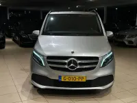 Gebraucht Mercedes V220 Avantgarde 163 PS (119 kW) 2019 Silber Van / Kleinbus