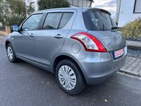 Gebraucht Suzuki Swift Club 94 PS (69 kW) 2015 Grau Kleinwagen