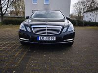 Gebraucht Mercedes E300 231 PS (169 kW) 2012 Schwarz Limousine