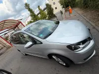 Gebraucht VW Touran 140 PS (102 kW) 2014 Silber Van / Kleinbus