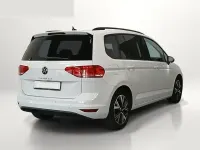 Gebraucht VW Touran Comfortline 150 PS (110 kW) 2024 Weiß Van / Kleinbus