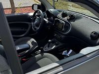 Gebraucht Smart ForTwo Cabrio Basis 71 PS (52 kW) 2019 Schwarz Cabrio