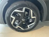 Neu VW T-Roc R-line 150 PS (110 kW) 2026 Schwarz SUV