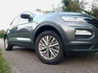 Gebraucht VW T-Roc 150 PS (110 kW) 2018 Grau SUV