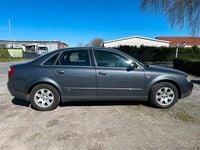 Gebraucht Audi A4 131 PS (96 kW) 2002 Grau Limousine