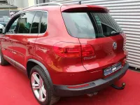 Gebraucht VW Tiguan LOUNGE 150 PS (110 kW) 2016 Rot SUV