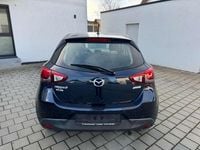 Gebraucht Mazda 2 Center-Line 75 PS (55 kW) 2015 Blau Limousine