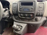 Gebraucht Renault Trafic Komfort 120 PS (88 kW) 2018 Weiß Van / Kleinbus