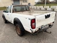 Gebraucht Nissan Navara 133 PS (97 kW) 2011 Weiß Abholung