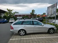 Gebraucht Mercedes C220 150 PS (110 kW) 2004 Silber Kombi