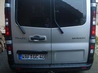 Gebraucht Renault Trafic 125 PS (91 kW) 2017 Silber Van / Kleinbus